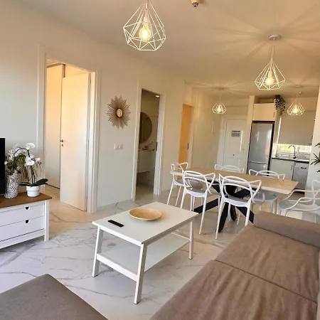 Granada Park I Apartment
